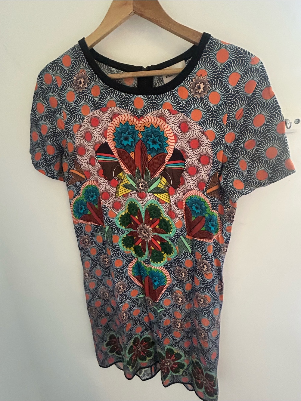 Multicolor Floral Short Sleeve Women's Tee with Orange Accents